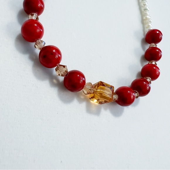 Red Jasper, Amber & Fresh Water Pearl Necklace - Picture 2 of 8